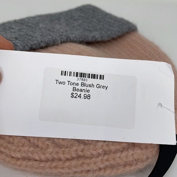 Styline Two Tone Blush Grey Beanie Knit One Size - Picture 15 of 15